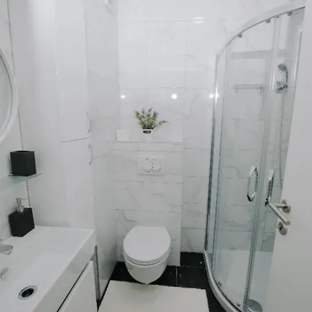 شقة Kastel 4 Hiseti